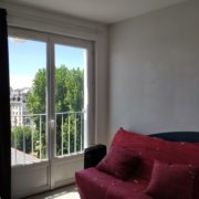 Studio meublé dans l'hyper centre de Nantes. Idéal étudiant écoles à proximité