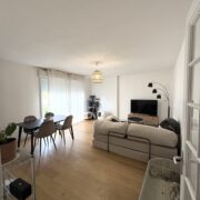 bel appartement T2 dans une villa sécurisée - proche tram 3