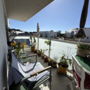 très bel appartement agréable à vivre plein sud